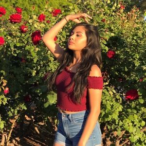 Meet your Posher, Keyla